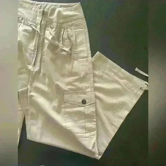 Venus NWOT Linen Cargo Style Pant Size 2 - Picture 1 of 11